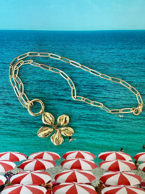The Flower Power necklace