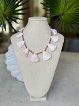 The Queen Conch Collar Necklace